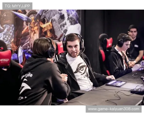 金富翁官电竞：从零到亿万的电竞创业传奇故事